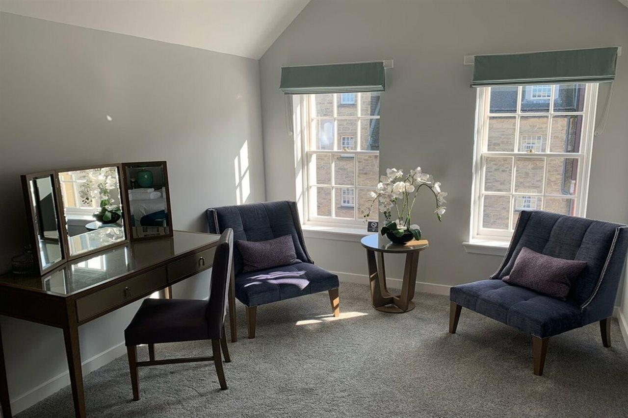 Royal Mile Apartment *